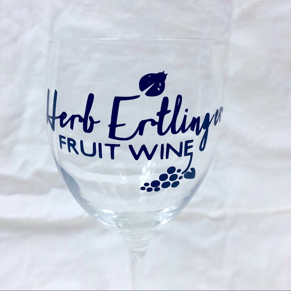 Dining Schitts Creek Herb Ertlinger Fruit Wine Glasses 2 Poshmark